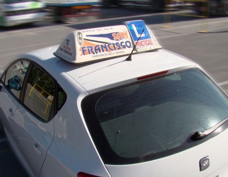 autoescuela en granada .carnet coche
